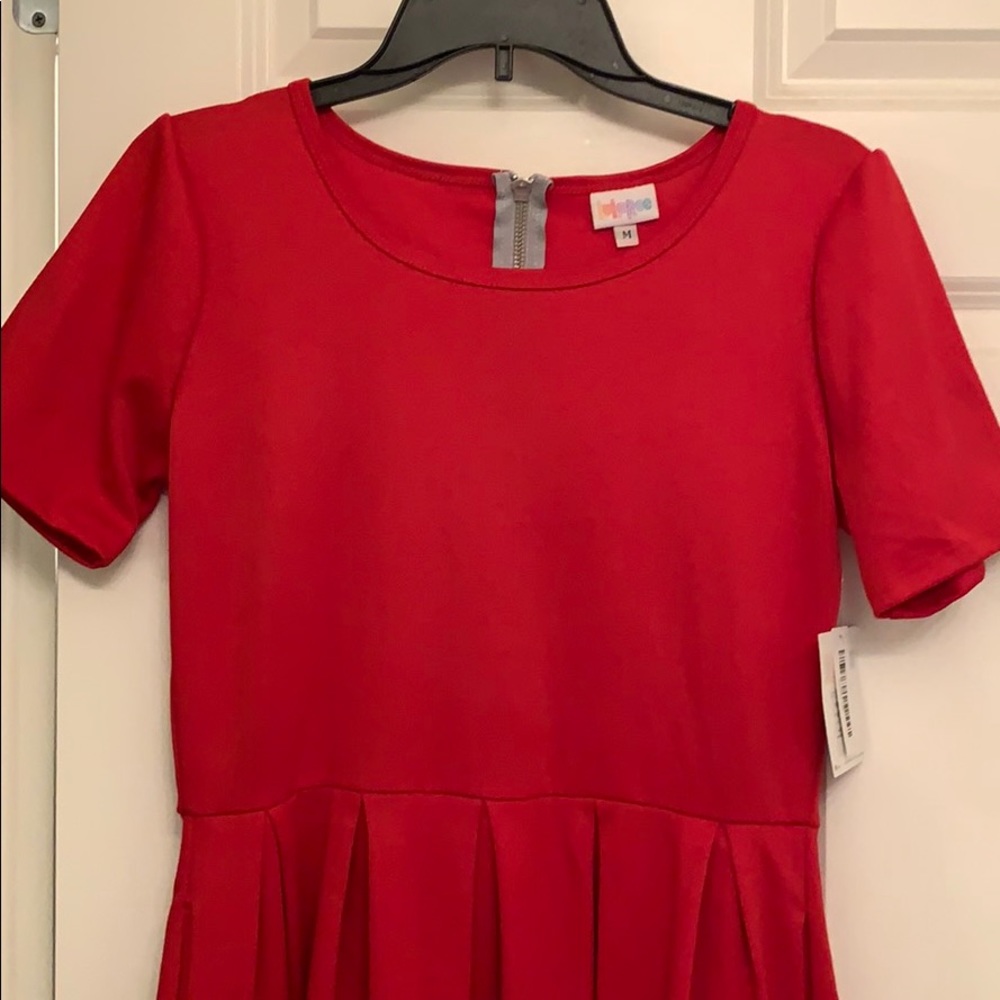 NWT Lularoe Medium Sparkly Red Amelia